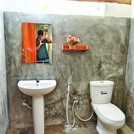 Hiriketiya Green Hill Home Dickwella Exterior photo