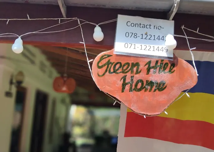 Hiriketiya Green Hill Home
